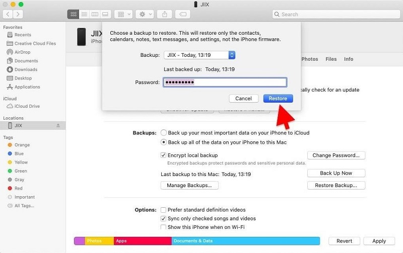 Utilizzo del Finder per ripristinare iPhone dopo aver rimosso l'ID Apple
